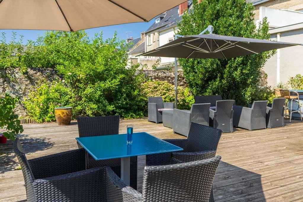 Hotel Des Ducs Alençon Restaurant bilde