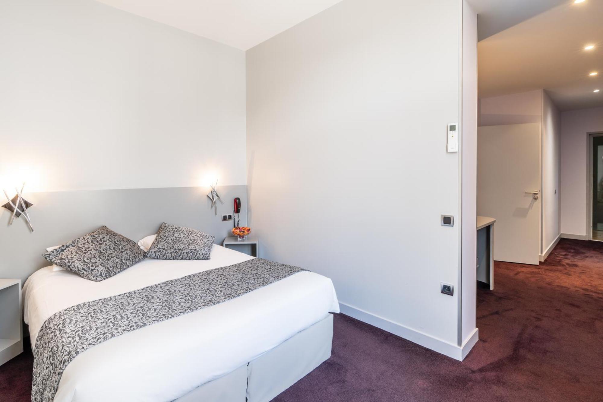 Hotel Des Ducs Alençon Eksteriør bilde