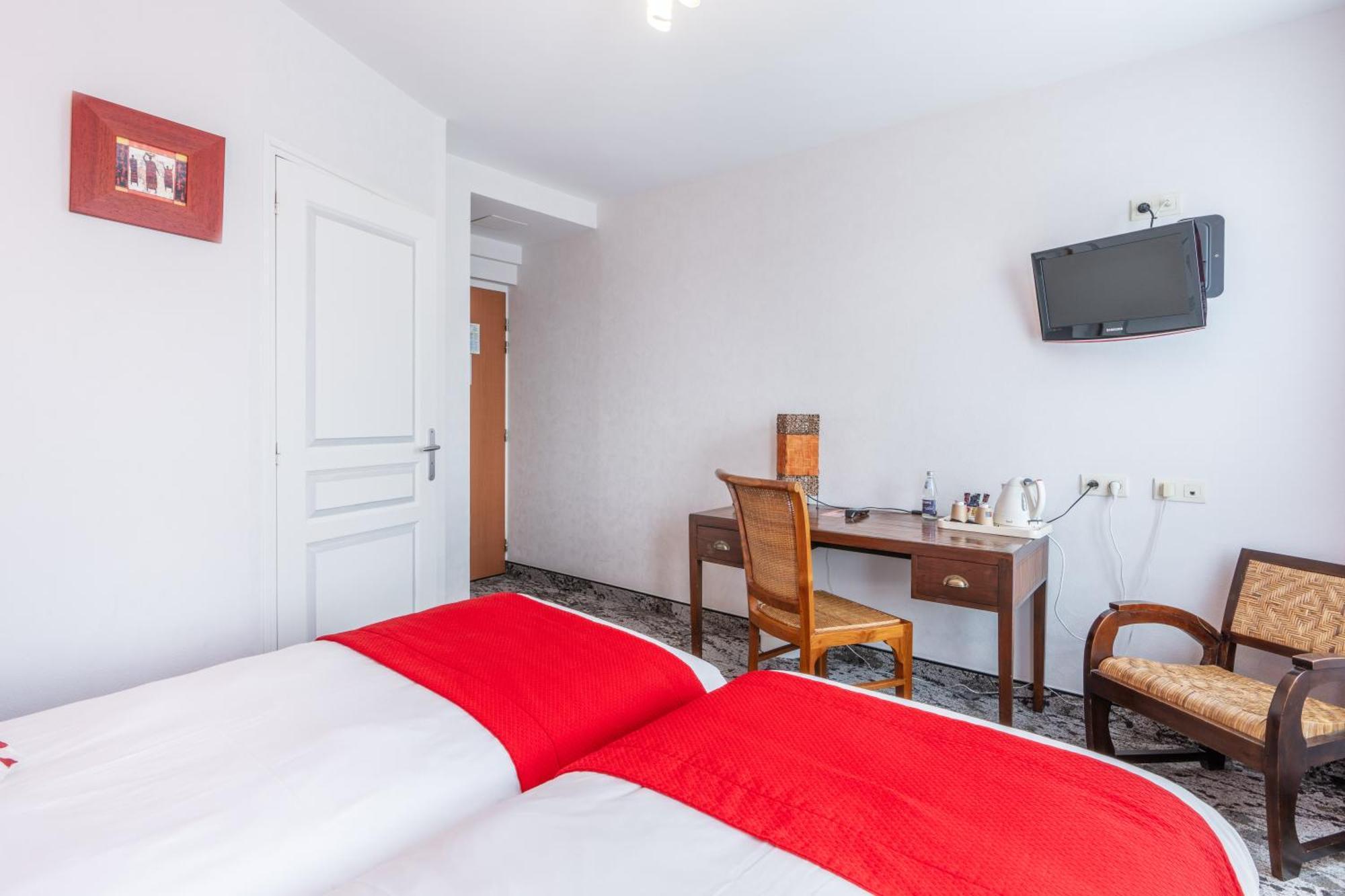 Hotel Des Ducs Alençon Eksteriør bilde