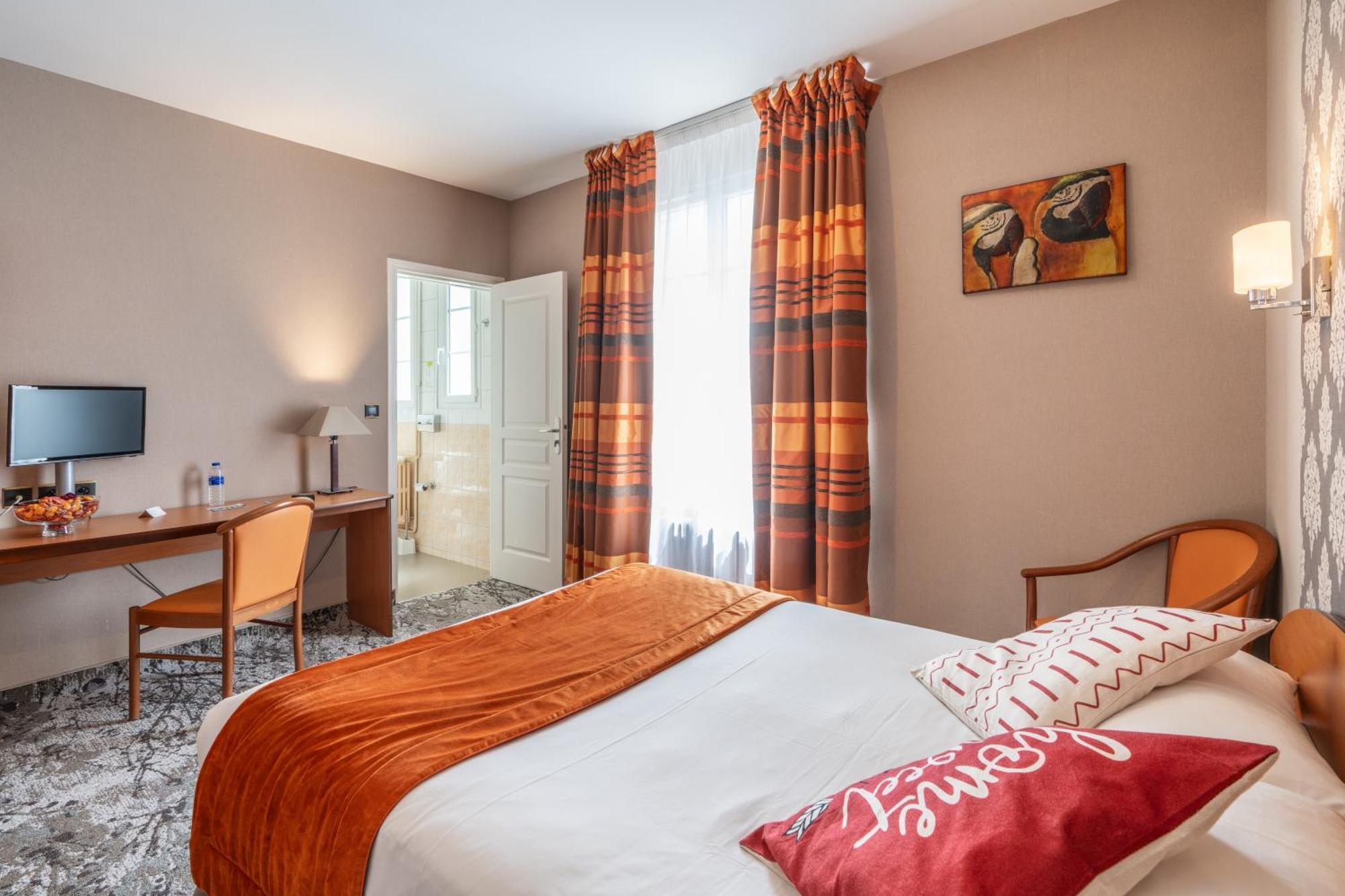 Hotel Des Ducs Alençon Eksteriør bilde