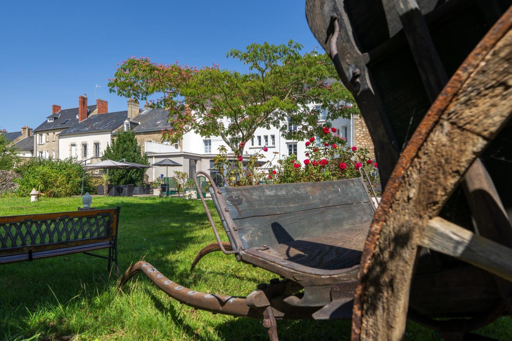 Hotel Des Ducs Alençon Eksteriør bilde